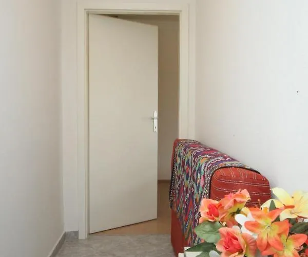 With A Parking Space - 7896 Appartement